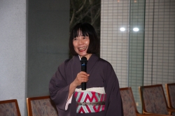 画家　奥山民枝さん