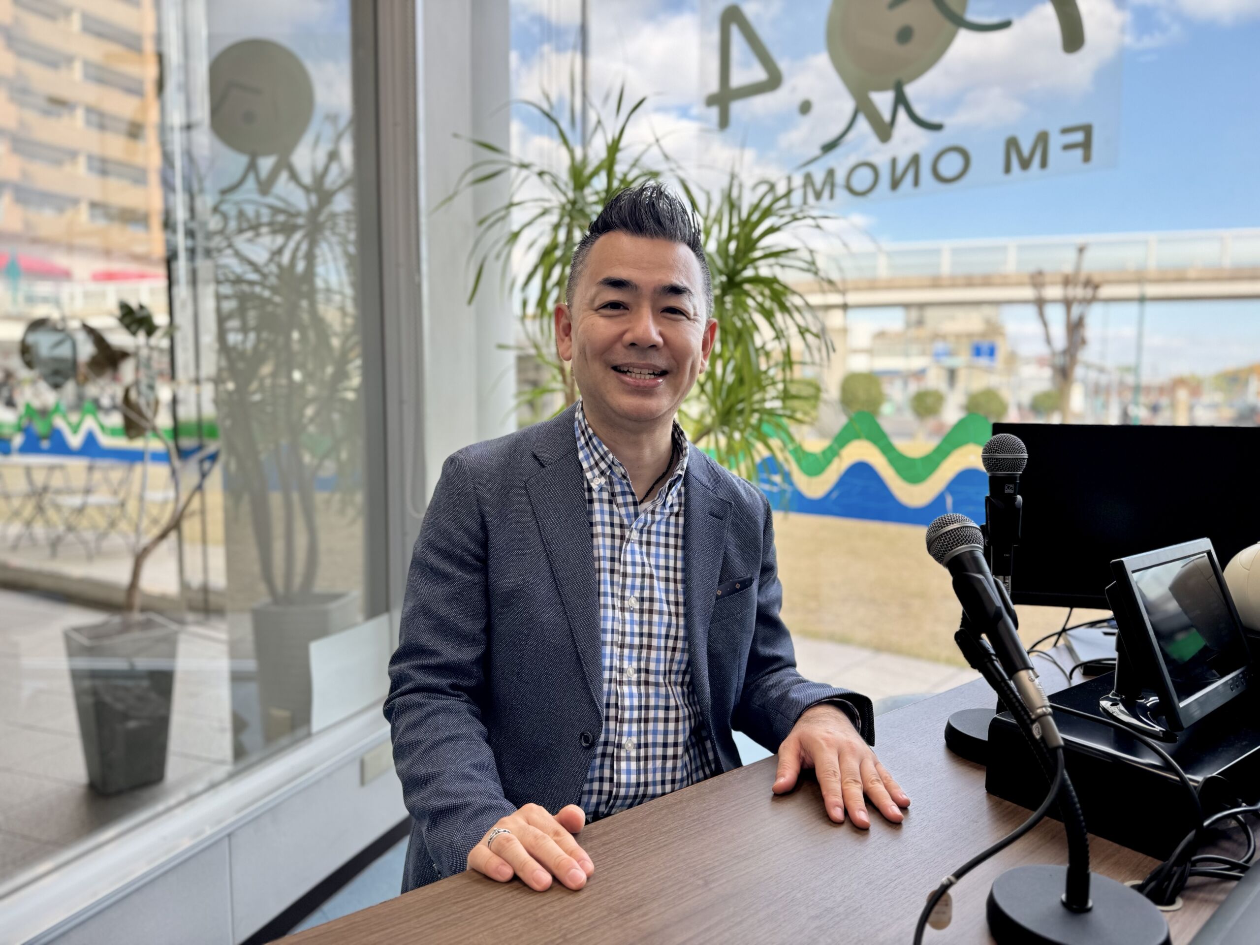 歌手・小川景司さん（尾道出身） 1月18日 新春シャンソンショー | FMおのみちWeb